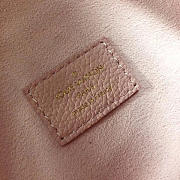 Louis Vuitton VICTOIRE Pink - 3