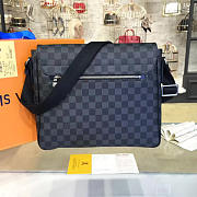 Louis Vuitton DISTRICT GM 3415 - 4