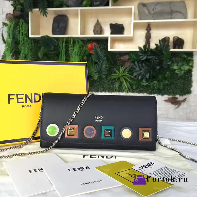 Fendi CONTINENTAL WOC 18cm  - 1
