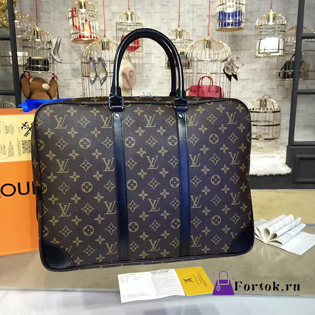 Louis Vuitton PORTE-DOCUMENTS VOYAGE M52005 - 1