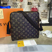 Louis Vuitton MESSENGER VOYAGER - 4