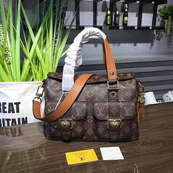 LOUIS VUITTON Manhattan Bag Caramel