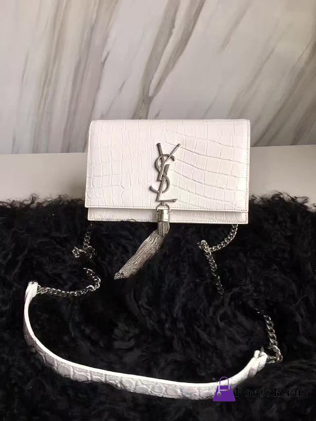 YSL MONOGRAM KATE BAG WITH LEATHER TASSEL White 4993 19cm - 1