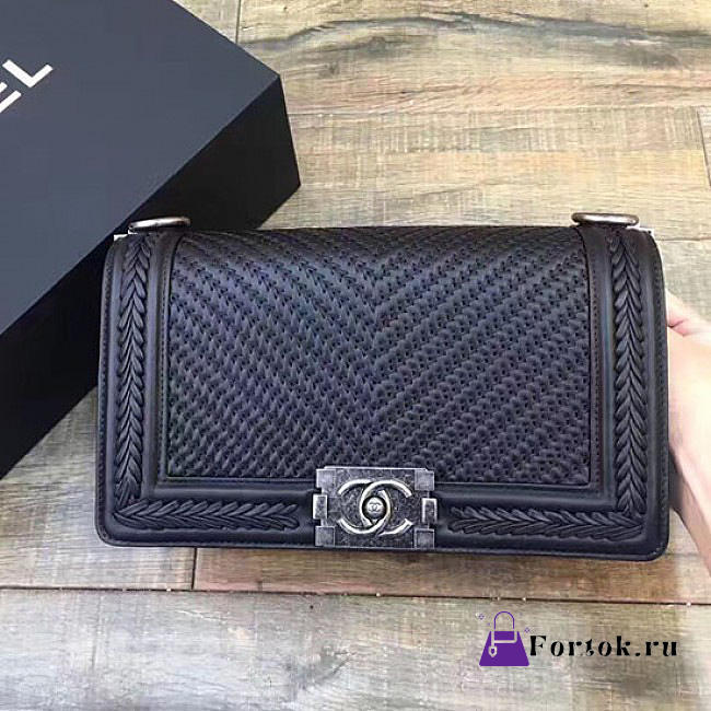 Chanel Braided Calfskin Boy Bag Black A67086 25cm - 1