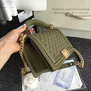 Chanel Quilted Caviar Boy Bag with Top Handle Green VS09524 25cm - 4