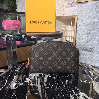 Louis Vuitton COSMETIC POUCH GM 3247