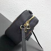 Louis Vuitton Monogram SAINTONGE Black M43555 - 4