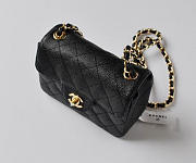 CHANEL Caviar Leather Flap Bag With Gold Hardware Black 17.5cm - 4
