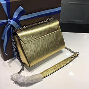 Louis Vuitton Twist Gold 3731 23cm - 4