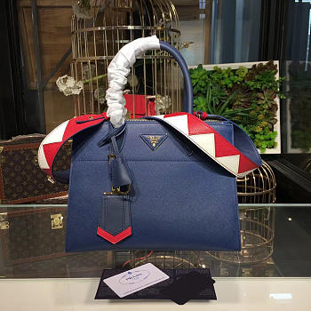 Prada Esplanade Saffiano 4001 30cm