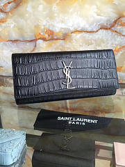 YSL MONOGRAM KATE Clutch IN EMBOSSED CROCODILE SHINY Black 4963 27cm  - 4