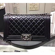 Chanel Quilted Lambskin Medium Boy Bag Black Silver Hardware A67086 25cm - 1