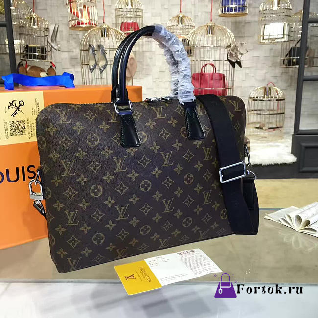 Louis Vuitton TOTE VOYAGE 3182 - 1