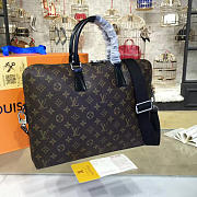 Louis Vuitton TOTE VOYAGE 3182 - 6