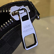 Louis Vuitton Mick MM  - 5