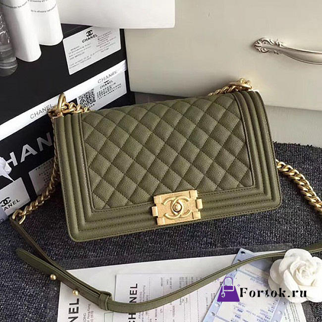 Chanel Quilted Caviar Medium Boy Bag Green A67086 25cm - 1