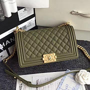 Chanel Quilted Caviar Medium Boy Bag Green A67086 25cm - 1
