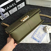 Chanel Quilted Caviar Medium Boy Bag Green A67086 25cm - 5