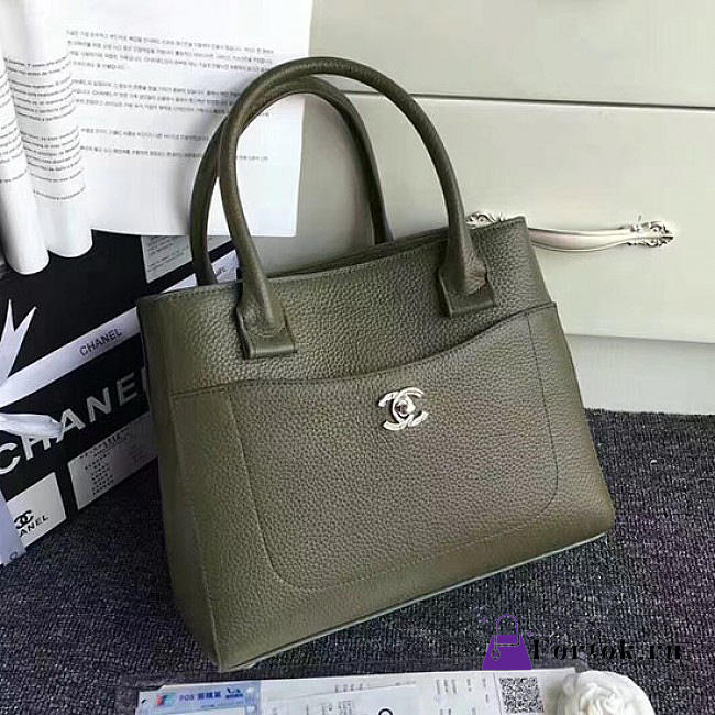 Chanel Calfskin Large Shopping Bag Green A69929 VS01555 - 1
