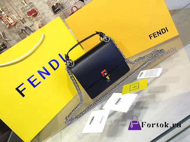 FENDI Kani 1923 19cm - 1