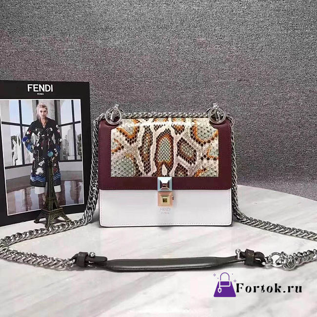 Fendi Kani Handbag Red and White 2018 19cm - 1