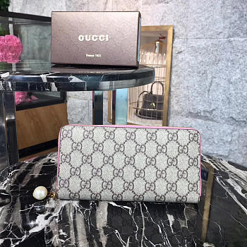 Gucci GG Leather Wallet 2124 19cm