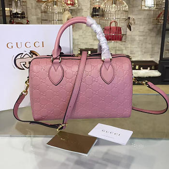 Gucci signature top handle bag 2142 26cm