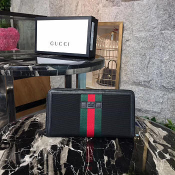 Gucci GG Leather Wallet 2508 19cm