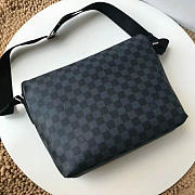Louis Vuitton MATCHPOINT MESSENGER Damier Cobalt Canvas 29.5cm - 5