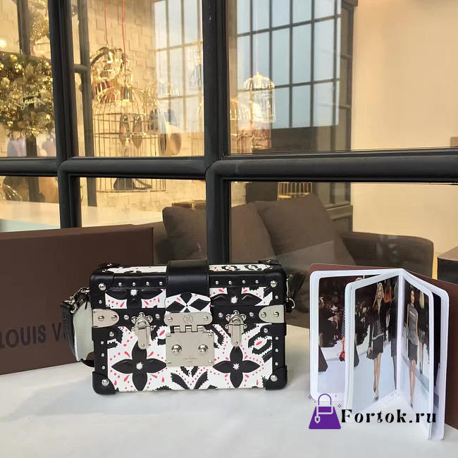 Louis Vuitton PETITE MALLE Box Bag 3573 18cm - 1