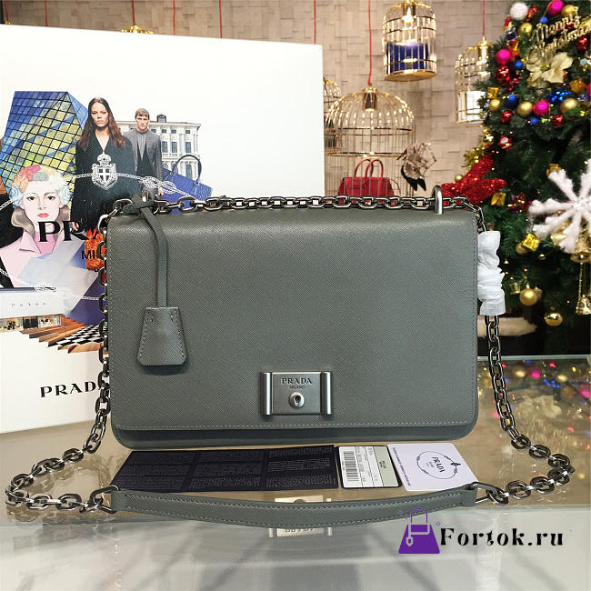 PRADA METAL CLOSURE 3912 30.5cm  - 1