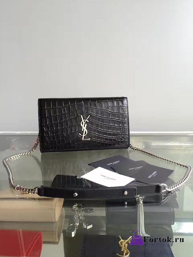 YSL MONOGRAM KATE CROCODILE EMBOSSED SHINY Black 5028 22.5cm - 1
