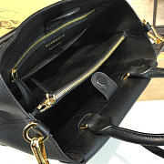 Burberry Shoulder Bag 5740 - 6