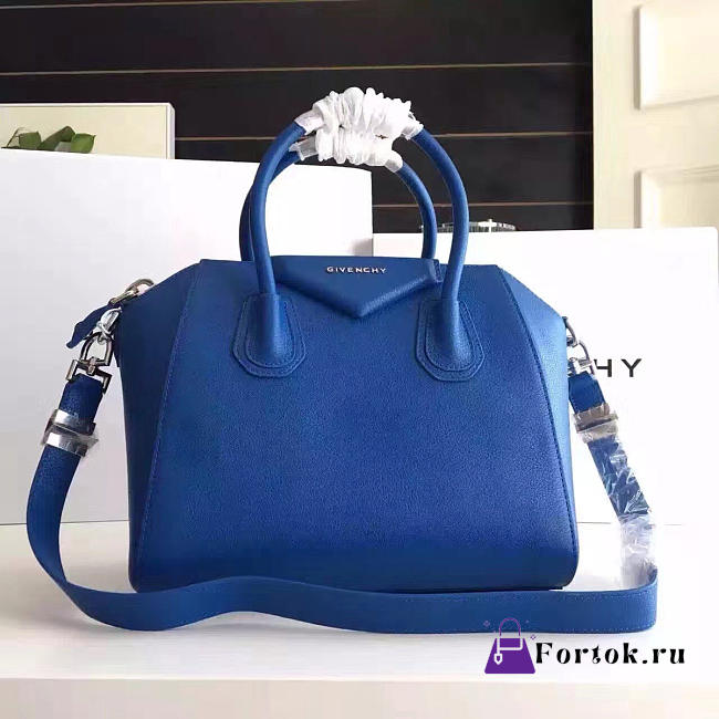 Givenchy Small Antigona handbag 2025 - 1