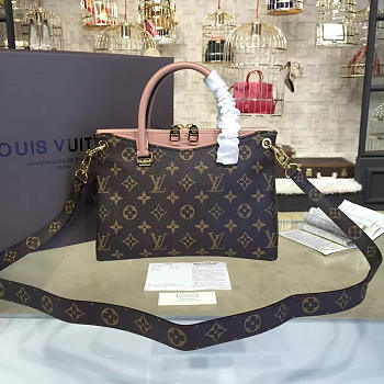 Louis Vuitton PALLAS BB M41241