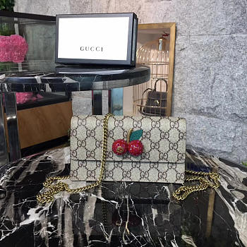 Gucci Wallet Gray 2510