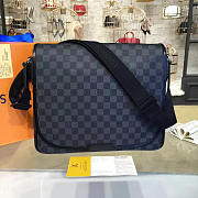 Louis Vuitton DISTRICT GM N41030 - 1