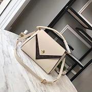 Louis Vuitton Double V Creme 3651  - 1