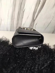 YSL MONOGRAM KATE GRAIN DE POUDRE EMBOSSED Black 4989 17cm  - 2