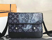 Louis Vuitton  Messenger PM  Monogram Canvas Lion M54248 - 3