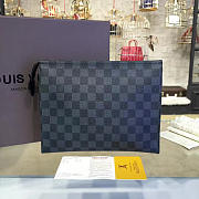 Louis Vuitton TOILETRY POUCH 26 M47542 - 1