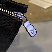 Louis Vuitton TOILETRY POUCH 26 M47542 - 4