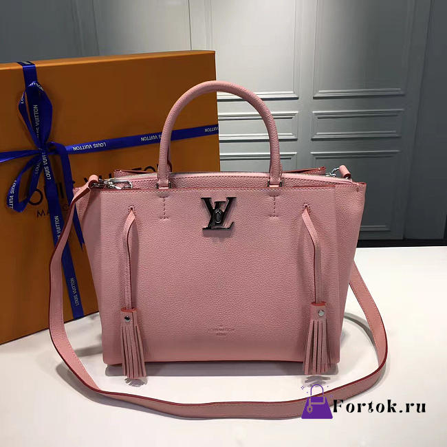 Louis Vuitton Lockmeto pink   - 1