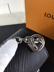Louis Vuitton TWIST MM NOIR 3682 23cm - 2