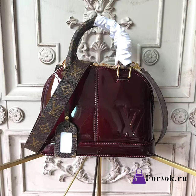Louis Vuitton Alma BB Patent Leather 3723 25cm - 1