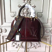 Louis Vuitton Alma BB Patent Leather 3723 25cm - 1