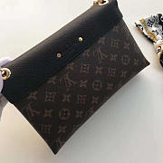 Louis Vuitton Monogram Pallas Chain 3279 - 3