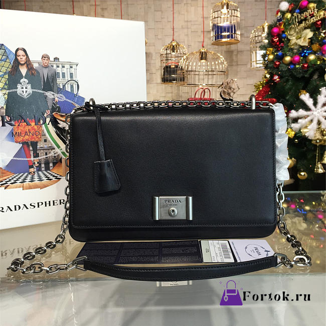 PRADA METAL CLOSURE 3918 30.5cm  - 1