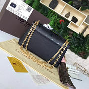 Louis Vuitton VERY CHAIN Black - 4