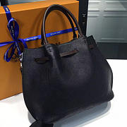Louis Vuitton Girolata Mahina Leather black 3380 - 4